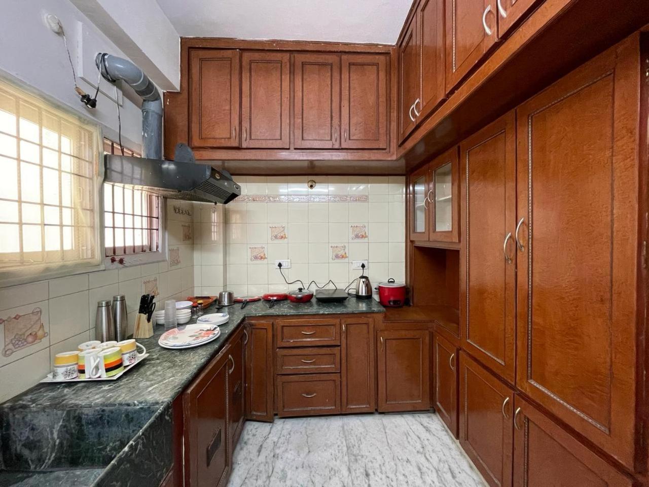 Servostay 5 Fully Furnished 2 Bhk Flats In Mvp Colony, Vizag วิสาขปัตนัม ภายนอก รูปภาพ